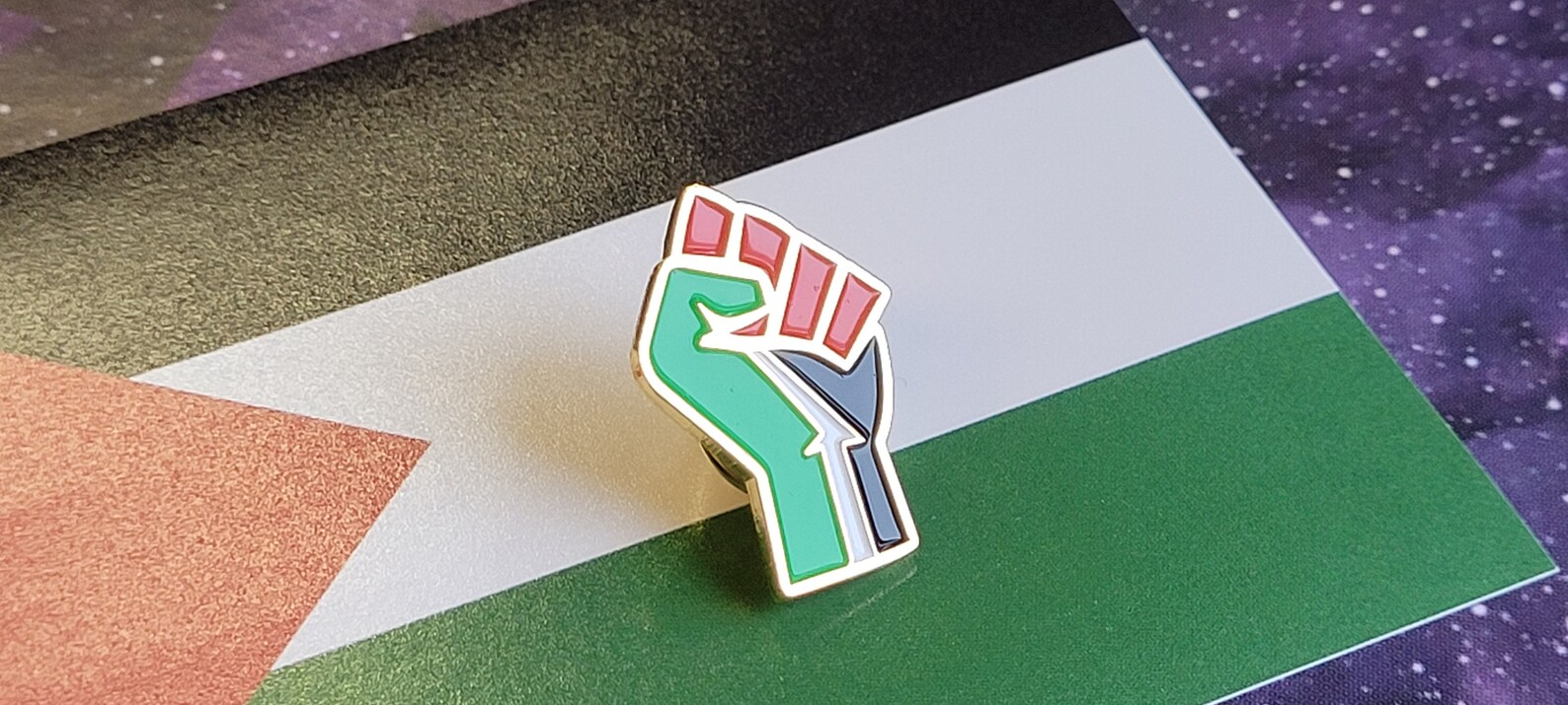 Palestine Flag Fist Shape - Pin - Billede 2